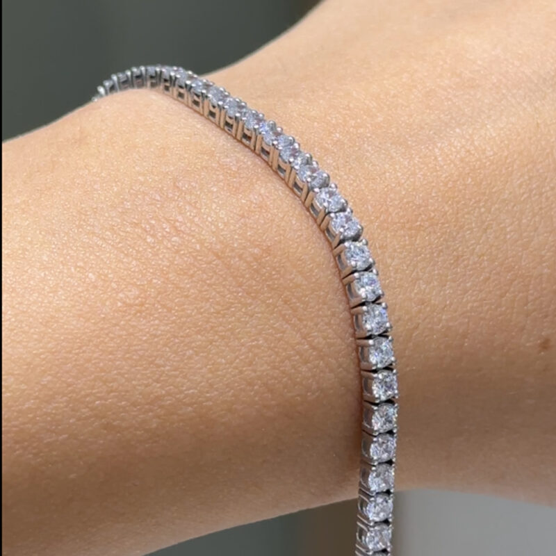 Daya Diamonds - Daya diamonds,Pırlanta Yüzük,Pırlanta Bileklik,Pırlanta Kolye,Pırlanta Küpe,Alyans,Pırlanta Set