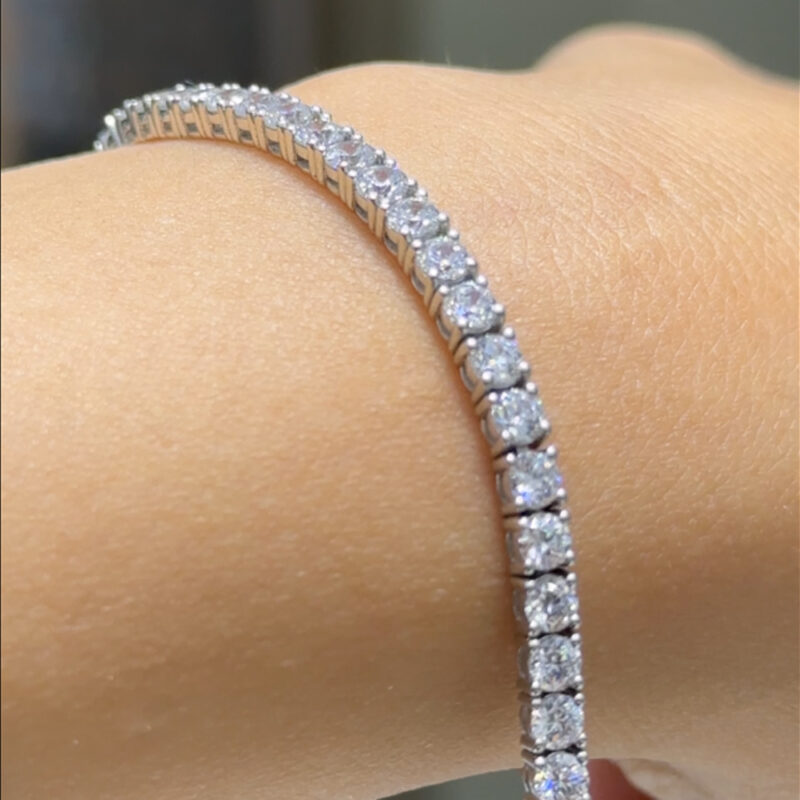 Daya Diamonds - Daya diamonds,Pırlanta Yüzük,Pırlanta Bileklik,Pırlanta Kolye,Pırlanta Küpe,Alyans,Pırlanta Set